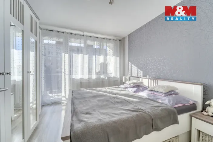 Prodej bytu 4+1, Plzeň - Severní Předměstí, Strážnická, 83 m2