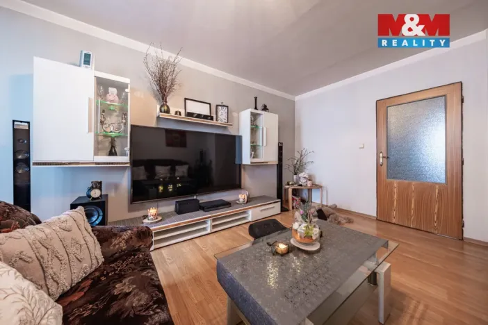 Prodej bytu 3+1, Příbram - Příbram V-Zdaboř, Družstevní, 71 m2