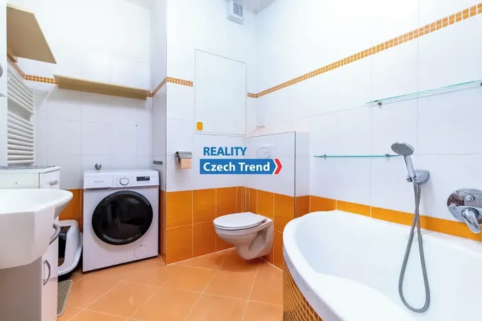 Prodej bytu 2+kk, Olomouc, Družební, 62 m2