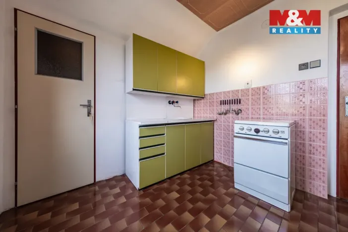 Prodej rodinného domu, Bechyně - Hvožďany, 230 m2