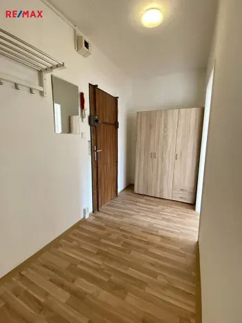 Pronájem bytu 1+1, Praha - Krč, Sládkovičova, 39 m2