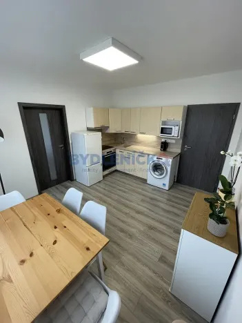 Pronájem bytu 2+kk, České Budějovice, Zachariášova, 37 m2