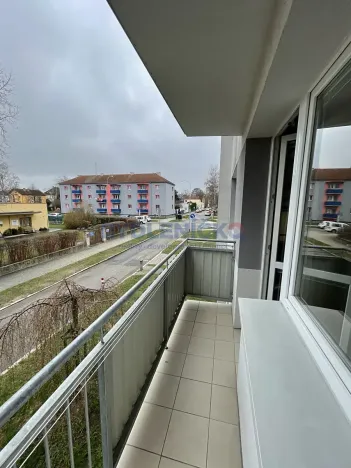 Pronájem bytu 2+kk, České Budějovice, Zachariášova, 37 m2