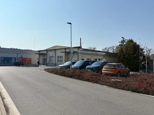 Pronájem výrobních prostor, Praha - Horní Počernice, Náchodská, 600 m2