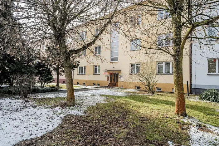 Pronájem bytu 3+kk, Ostrava, Šrobárova, 68 m2