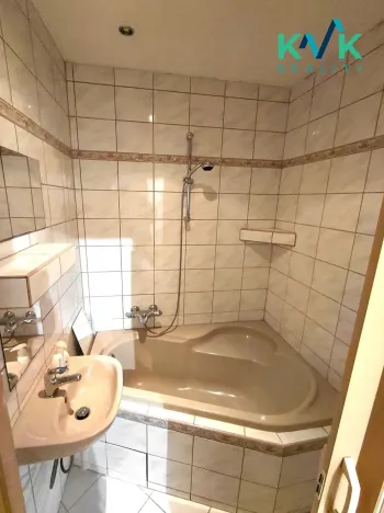 Pronájem bytu 3+1, Ostrov, Kollárova, 70 m2