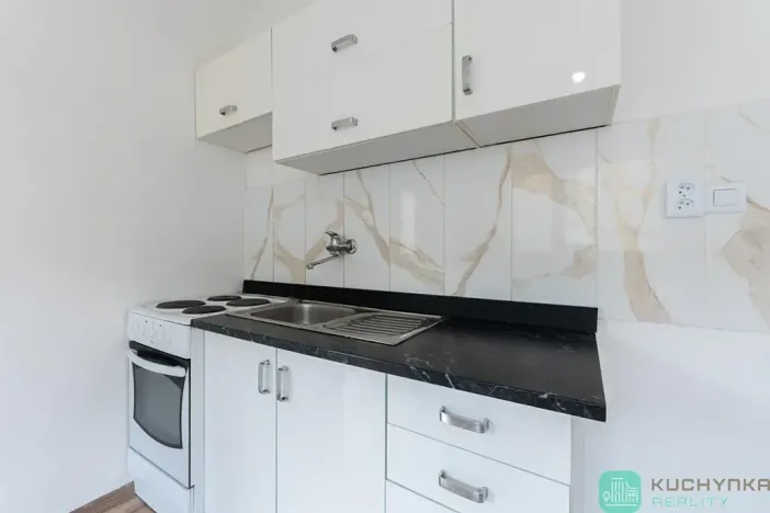 Prodej bytu 1+1, Krupka, Jabloňová, 36 m2