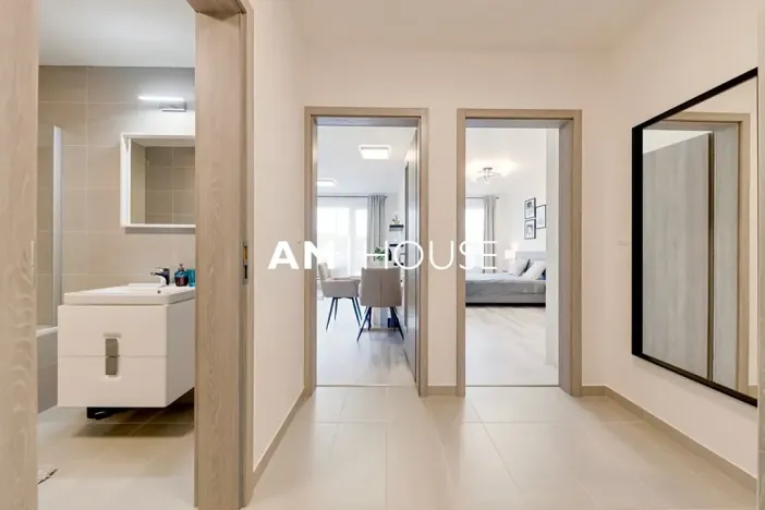 Pronájem bytu 2+kk, Praha, Nad vodovodem, 57 m2