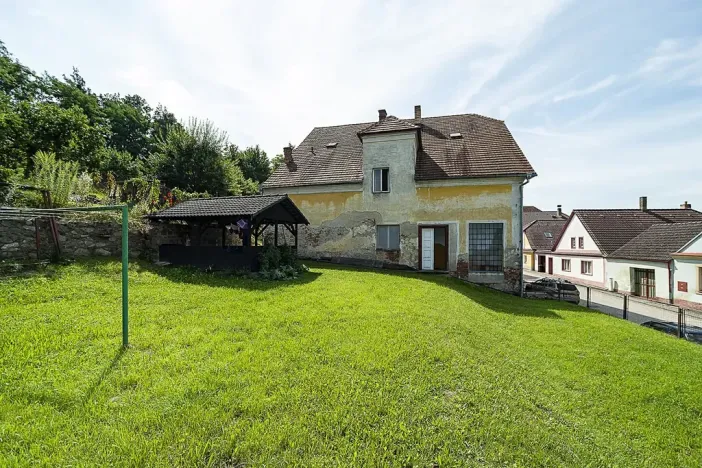 Prodej činžovního domu, Týn nad Vltavou, 350 m2