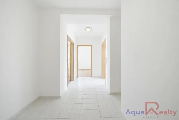 Prodej bytu 3+kk, Karlovy Vary, Okružní, 84 m2