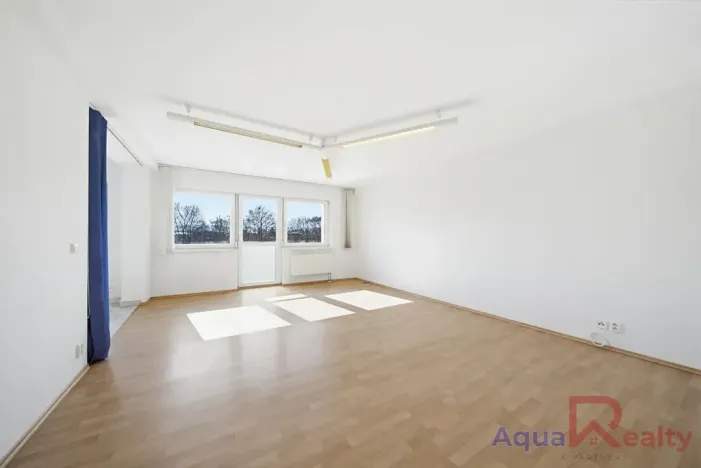 Prodej bytu 4+kk, Karlovy Vary, Okružní, 99 m2