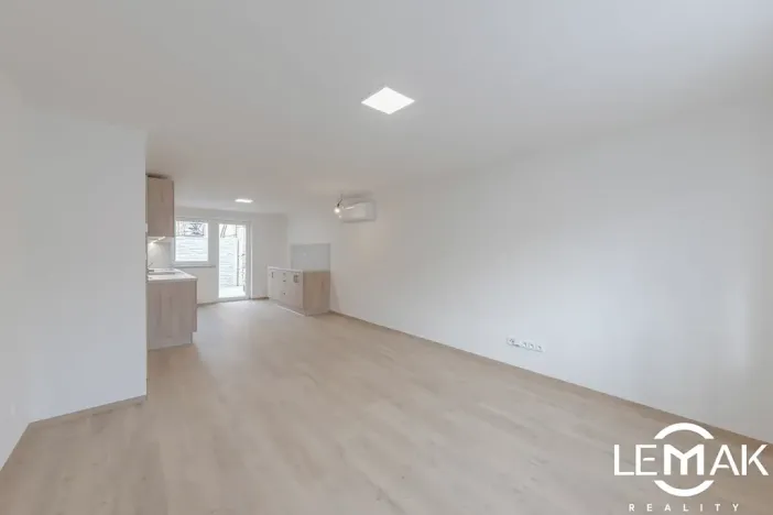 Prodej rodinného domu, Loučany, 123 m2