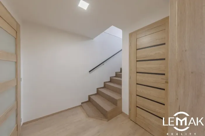 Prodej rodinného domu, Loučany, 123 m2