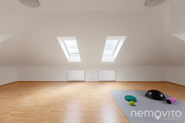 Prodej vily, Křížkový Újezdec, 412 m2