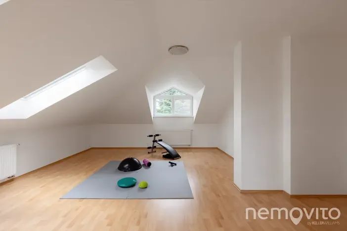 Prodej vily, Křížkový Újezdec, 412 m2