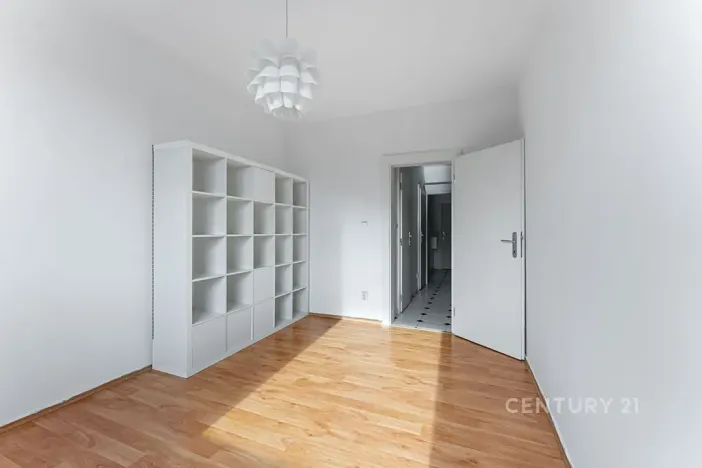 Pronájem bytu 3+1, Praha - Hlubočepy, Pražského, 76 m2