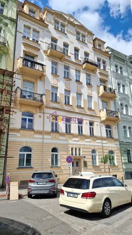 Prodej bytu 1+1, Praha - Smíchov, Janáčkovo nábřeží, 50 m2