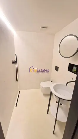 Prodej bytu 1+1, Praha - Smíchov, Janáčkovo nábřeží, 50 m2