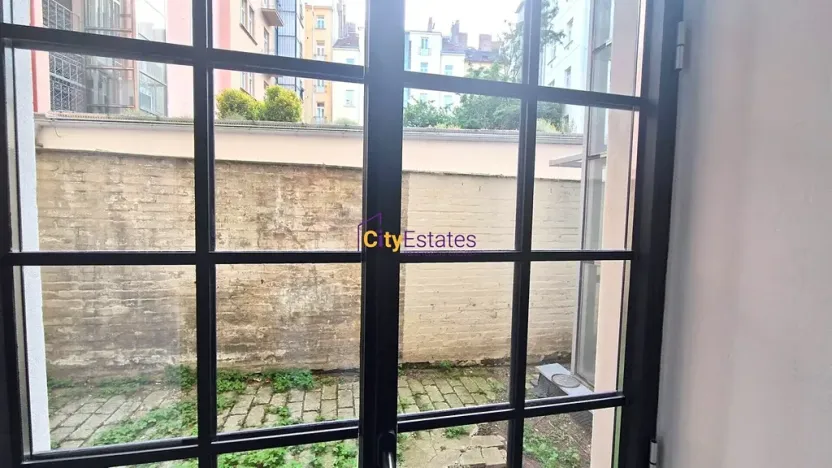 Prodej kanceláře, Praha - Smíchov, Janáčkovo nábřeží, 85 m2