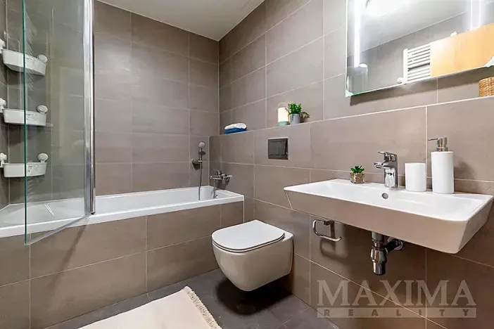 Prodej bytu 2+kk, Praha - Holešovice, Argentinská, 69 m2