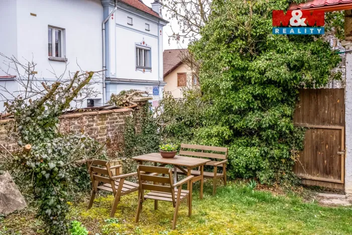 Prodej rodinného domu, Nové Město nad Metují - Krčín, 1. máje, 205 m2