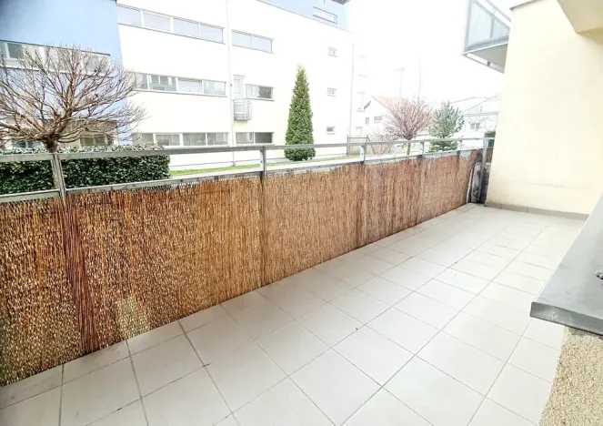 Prodej bytu 2+kk, Praha - Hostavice, U Hostavického potoka, 52 m2