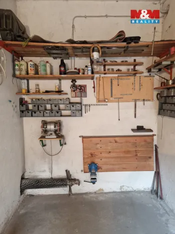 Prodej garáže, Praha - Žižkov, Křivá, 13 m2