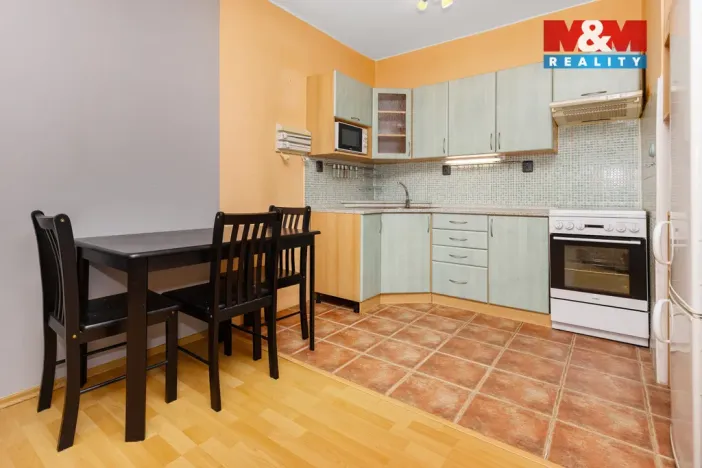 Prodej bytu 2+kk, Pardubice - Zelené Předměstí, 50 m2