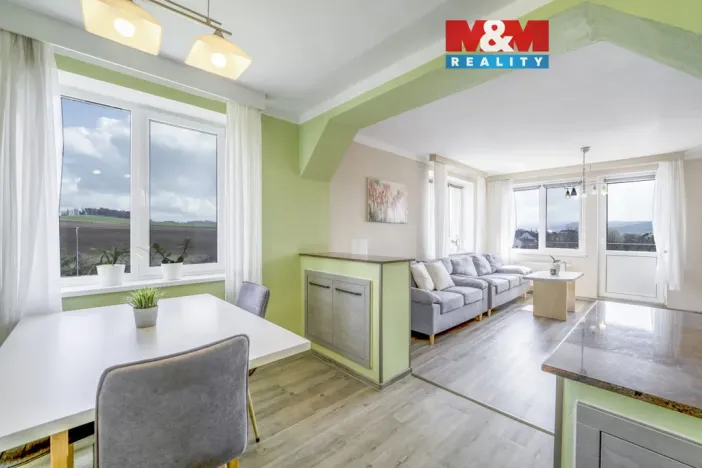 Prodej rodinného domu, Klatovy - Klatovy IV, Akátová, 185 m2