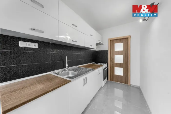 Prodej bytu 3+1, Ústí nad Labem - Mojžíř, Picassova, 78 m2