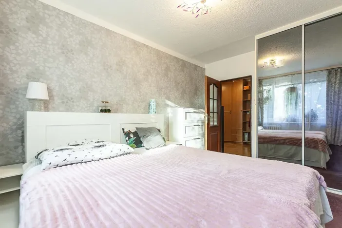 Prodej bytu 3+1, Praha - Petrovice, Jakobiho, 70 m2