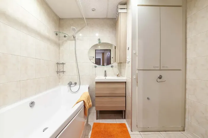 Prodej bytu 3+1, Praha - Petrovice, Jakobiho, 70 m2