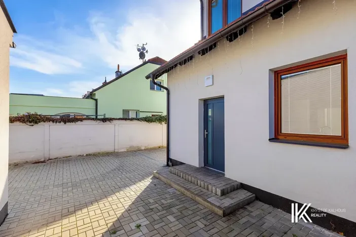 Pronájem kanceláře, Pardubice, Chrudimská, 149 m2