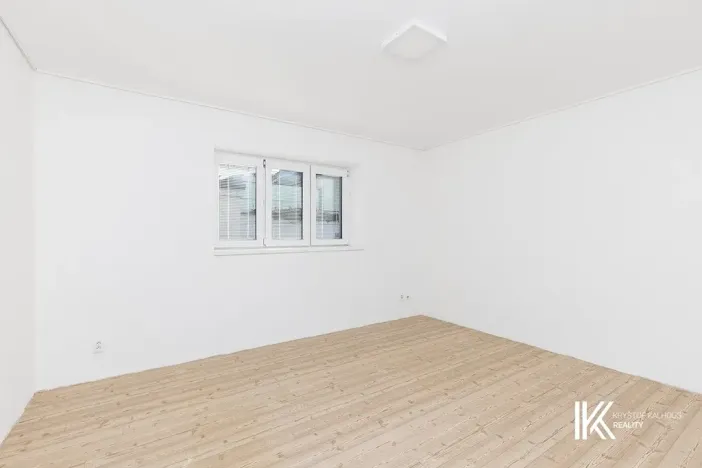 Pronájem kanceláře, Pardubice, Chrudimská, 149 m2