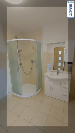 Pronájem bytu 1+kk, Horní Stropnice, 41 m2