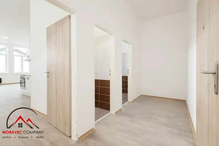 Pronájem bytu 2+kk, Ostrava, Křišťanova, 65 m2