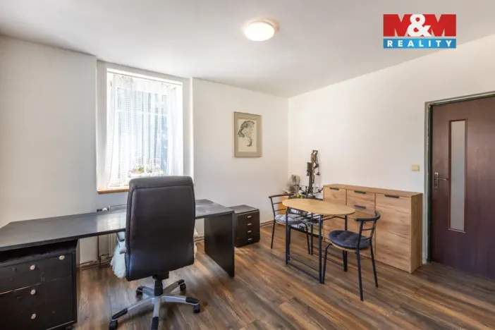 Prodej rodinného domu, Očihov - Očihovec, 500 m2