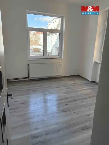 Pronájem bytu 2+1, Děčín, Lázeňská, 50 m2