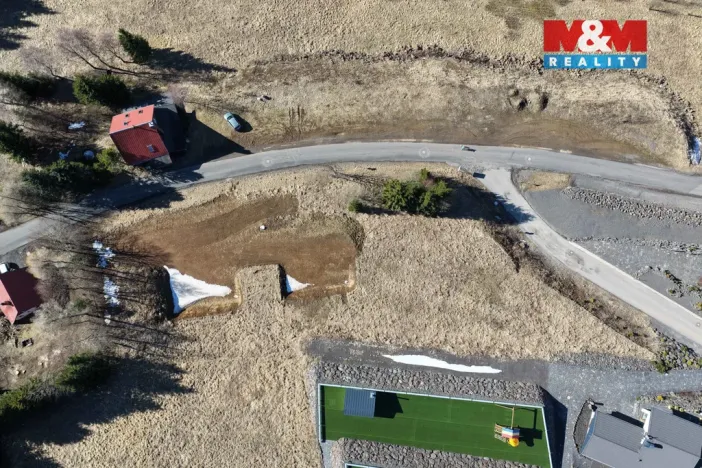 Prodej komerčního pozemku, Loučná pod Klínovcem - Loučná, 1673 m2