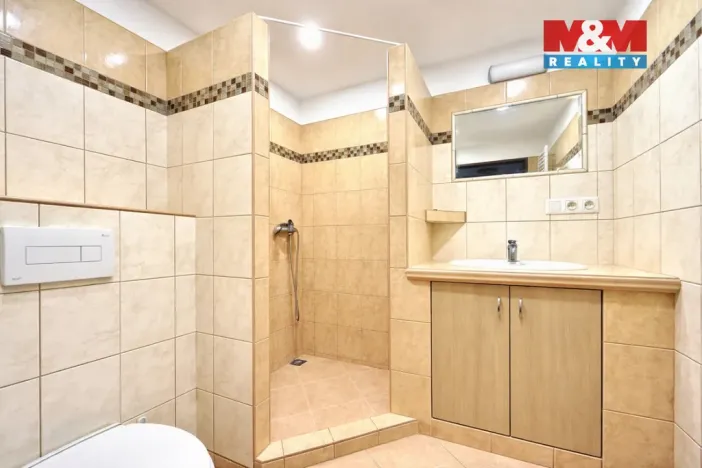 Pronájem bytu 3+1, Kvasiny, 94 m2