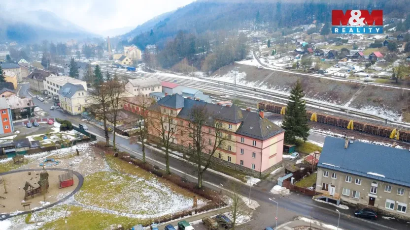 Prodej bytu 2+1, Hanušovice, Školní, 60 m2