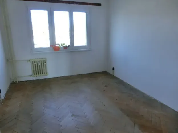 Prodej bytu 3+1, Ostrov, Severní, 69 m2