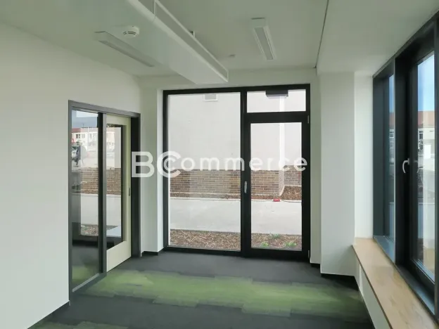 Pronájem obchodního prostoru, Brno, 125 m2