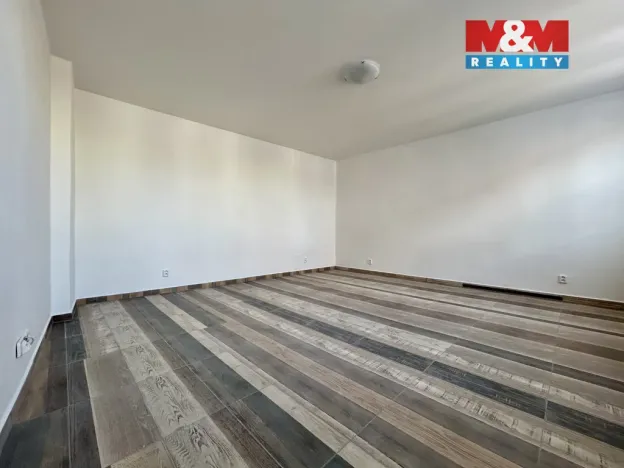 Pronájem bytu 1+1, Švihov, Čsl. legií, 45 m2