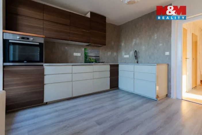 Prodej bytu 3+1, Ostrava - Zábřeh, U Studia, 68 m2