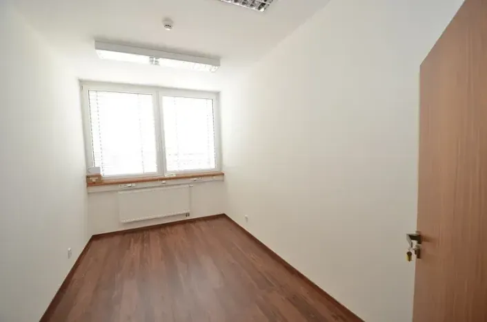 Pronájem kanceláře, Praha - Žižkov, Malešická, 14 m2