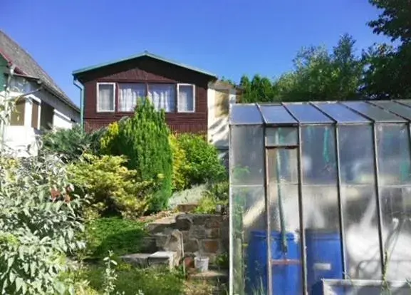 Pronájem chaty, Jihlava, 18 m2