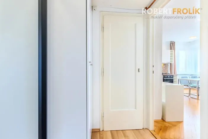 Pronájem bytu 2+kk, Praha - Břevnov, Patočkova, 40 m2