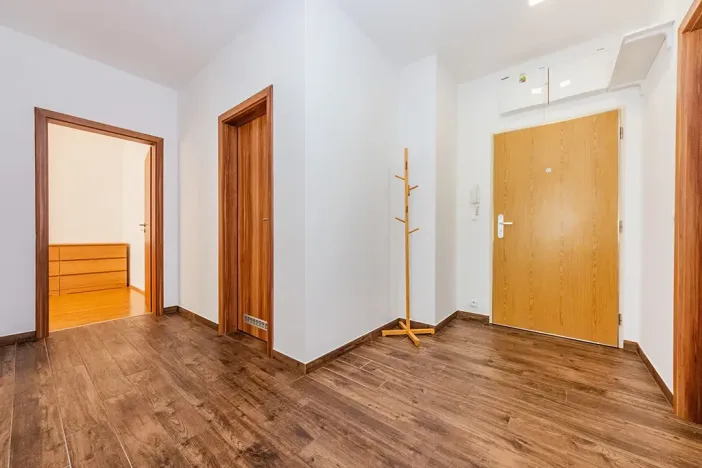 Pronájem bytu 3+kk, Praha - Modřany, Československého exilu, 69 m2