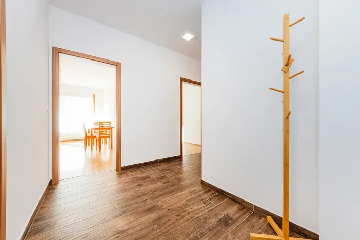 Pronájem bytu 3+kk, Praha - Modřany, Československého exilu, 69 m2